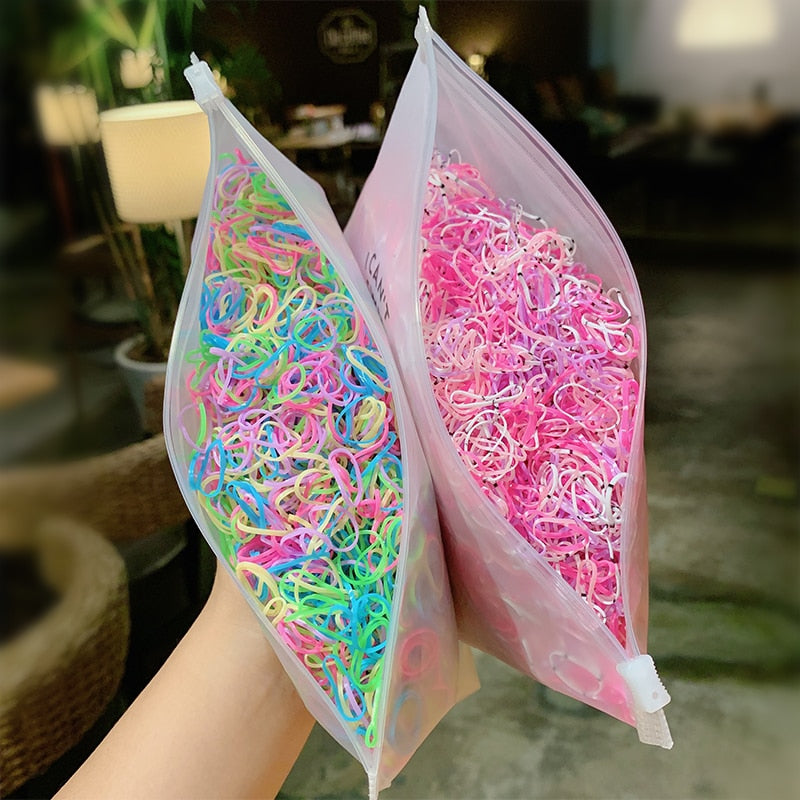 Package of 1000 disposable colorful mini rubber bands