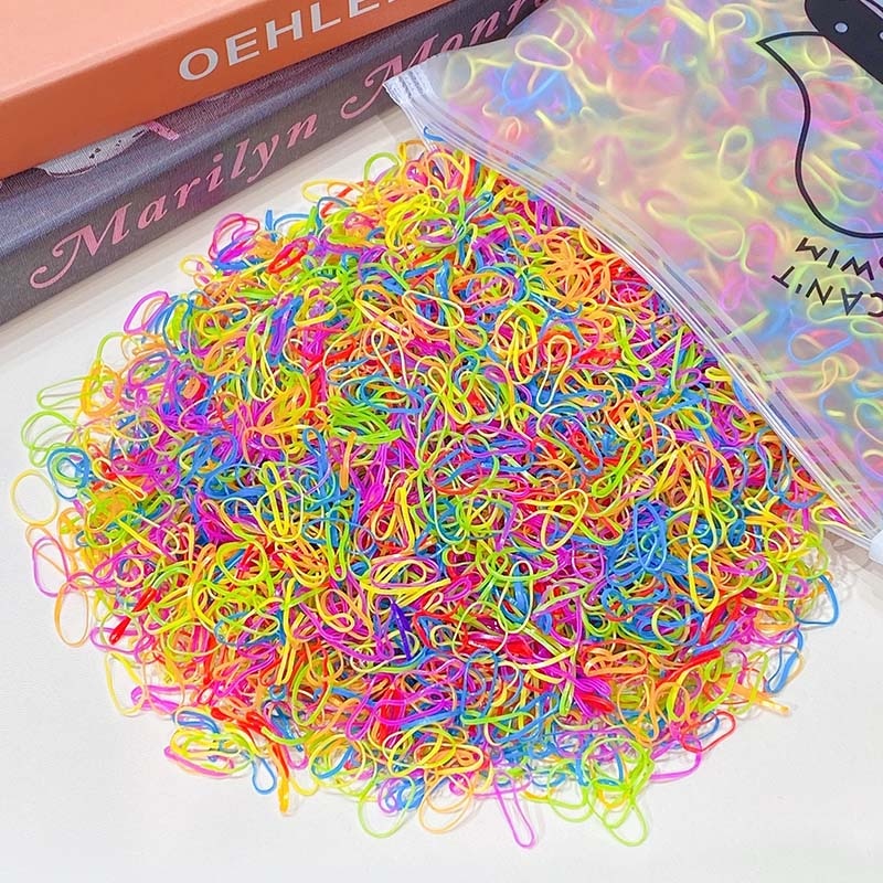 Package of 1000 disposable colorful mini rubber bands