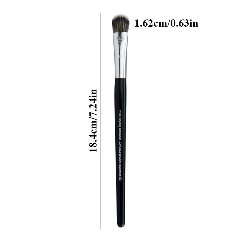 One-piece foundation brush for achieving makeup application