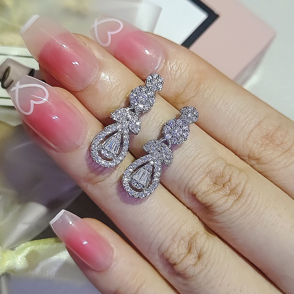 2pcs Per Set 2023 New Luxury Pear Bridal Jewelry Set for Women Anniversary Gift Jewelry Wholesale J8018