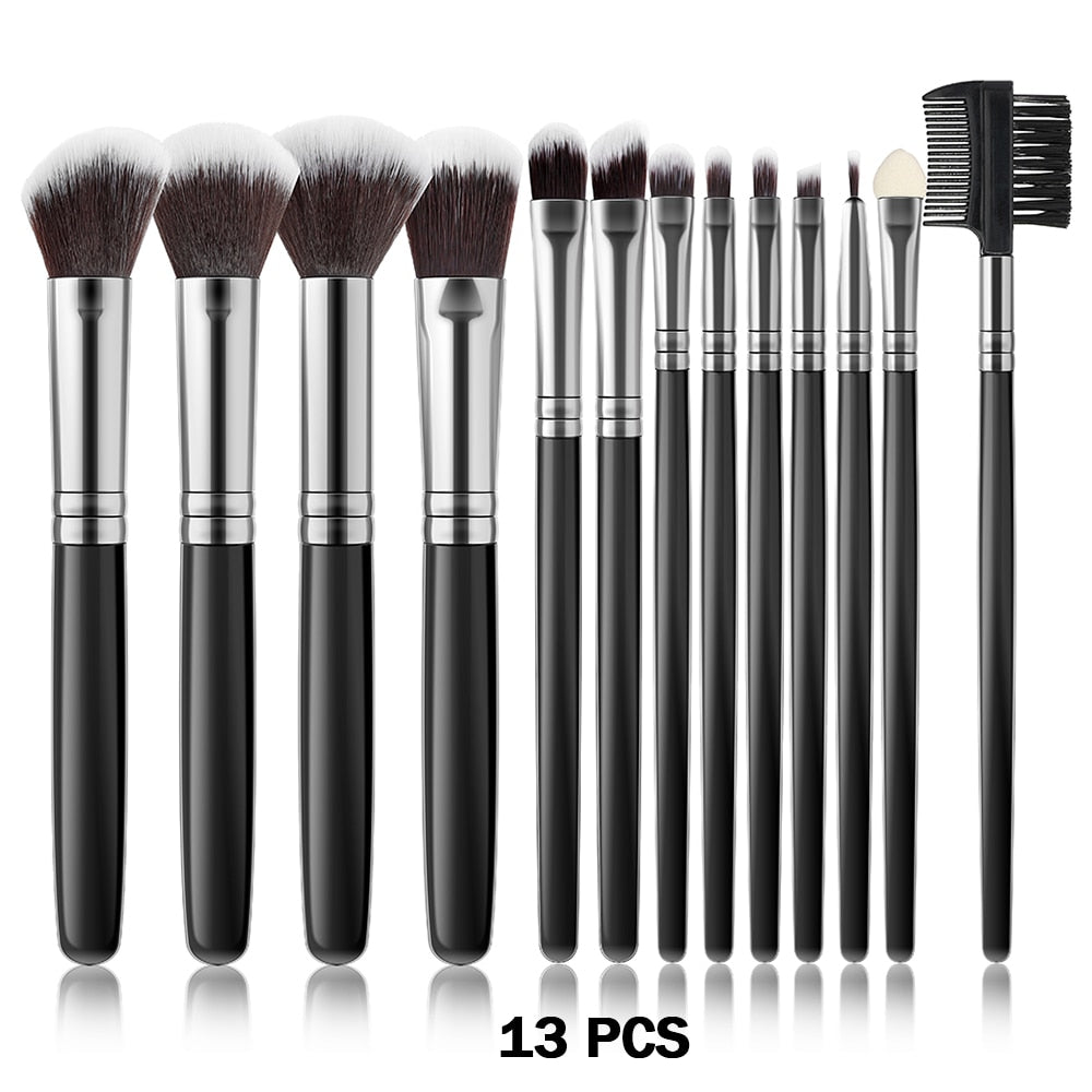 These universal makeup brushes, available in 13 or 32 pieces, enable you to create makeup looks