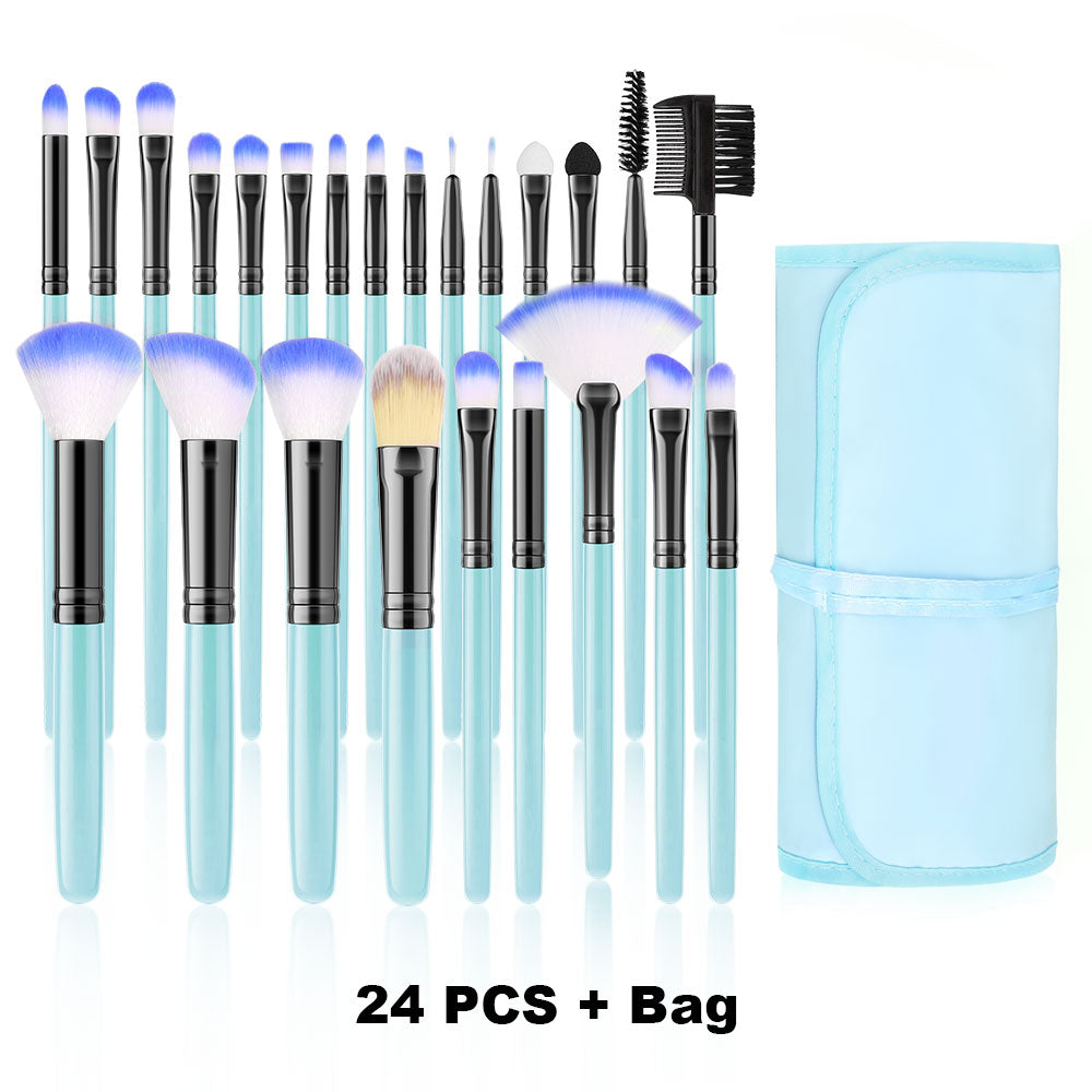 These universal makeup brushes, available in 13 or 32 pieces, enable you to create makeup looks