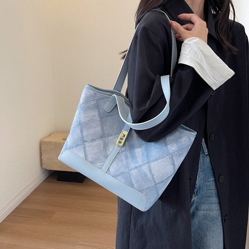 Women's Bags on Sale 2023 High Quality Fashionable New Commuting with Large Capacity Shoulder Bags Leisure Retro Handbag