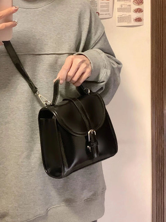 Simple Black Fashion Women's Small Square Bag Retro Trend Design Women Shoulder Bags Sweet Cool Pu Leather Ladies Handbags Purse