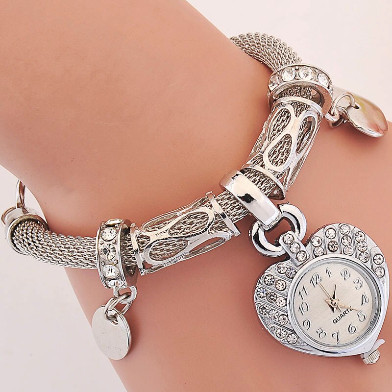 2023 Cute Golden Silver Heart Bracelet Watch INS Style Girl Women Heart Steel Band Bracelet Lover Watch Gift for Girlfriend