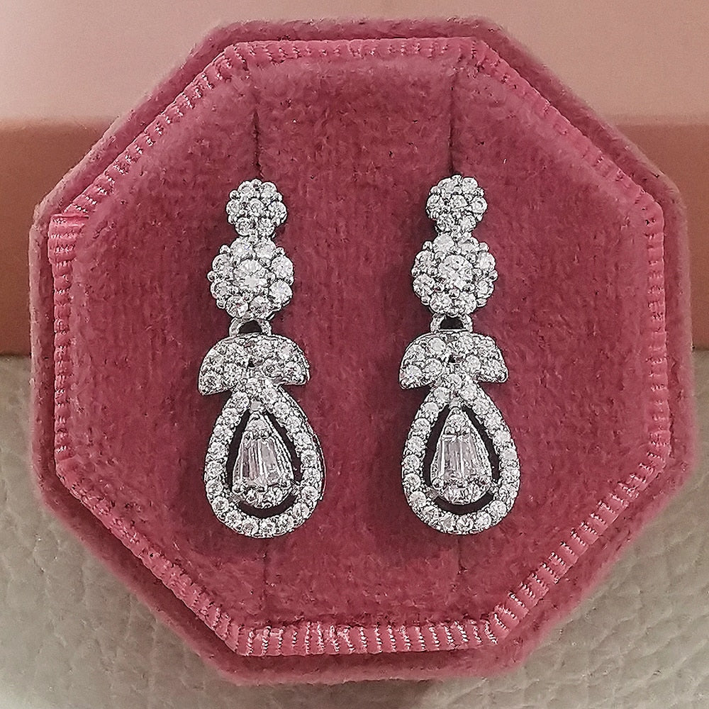 2pcs Per Set 2023 New Luxury Pear Bridal Jewelry Set for Women Anniversary Gift Jewelry Wholesale J8018