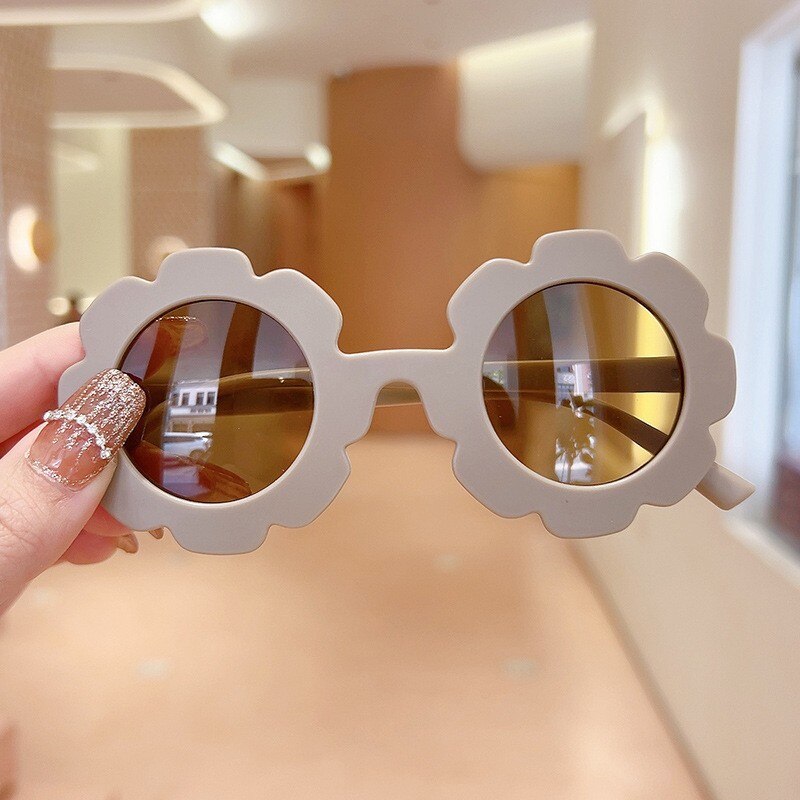 2023 Fashion Heart Frame Children Sunglasses Cute Girls Boys Kids Sun Glasses UV375 Protection Small Eyewear Baby De Sol Gafas